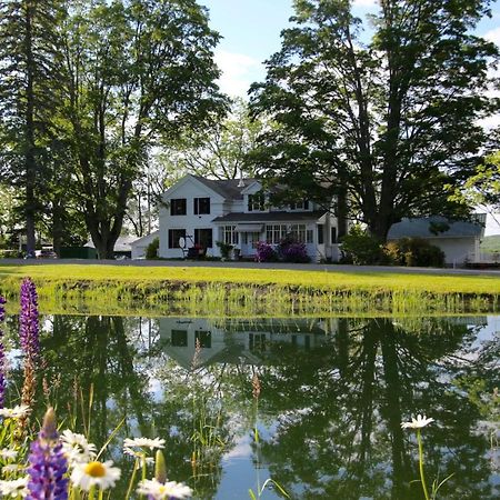 Enfield Manor Bed&Breakfast And Vacation Rental Newfield エクステリア 写真