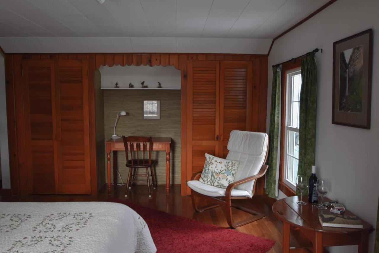 Enfield Manor Bed&Breakfast And Vacation Rental Newfield エクステリア 写真